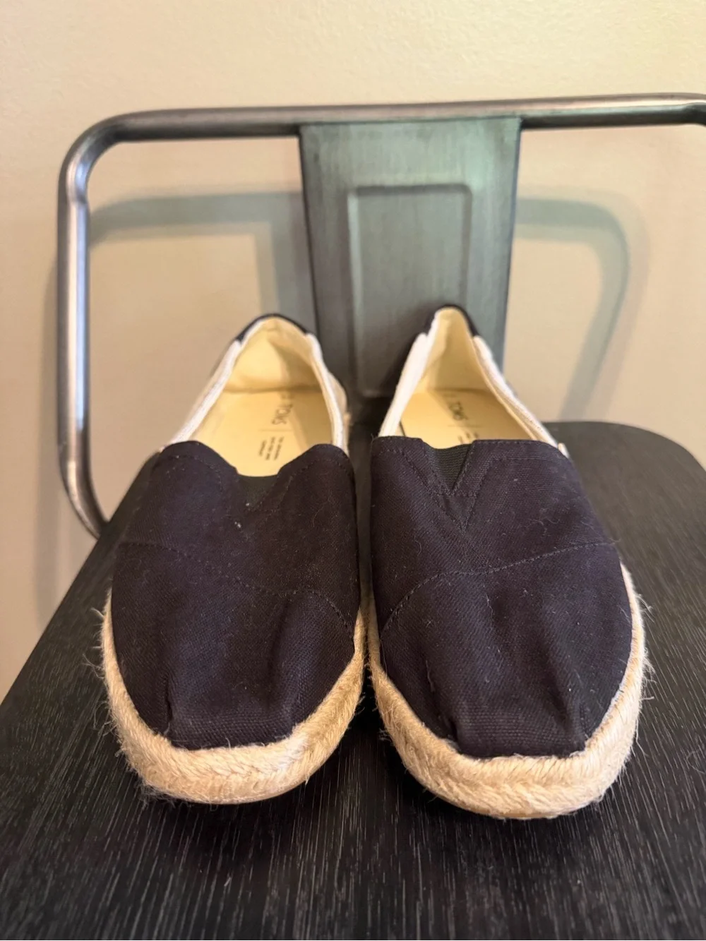 TOMS Alpargata Black Canvas Espadrille Slip-On Flats Women's Size 9